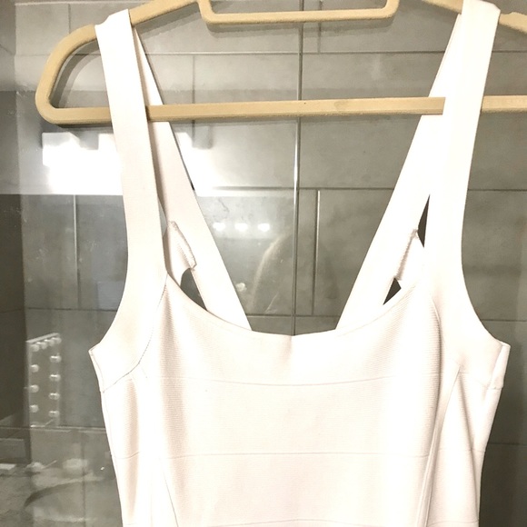 Guess White Bandage Dress Size L Strap Detail in Back. Like New. Only worn once - Picture 11 of 11